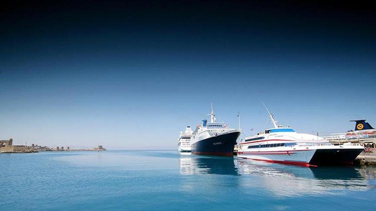İzmir Midilli Adası arasındaki vapur seferleri ne zaman başlıyor? İzmir Midilli Adası arası vapur ücretleri ne kadar?