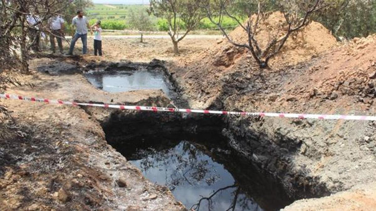 Köyde heyecanlandıran keşif! Bahçede çalışırken buldu, petrol, gizemli sıvı...