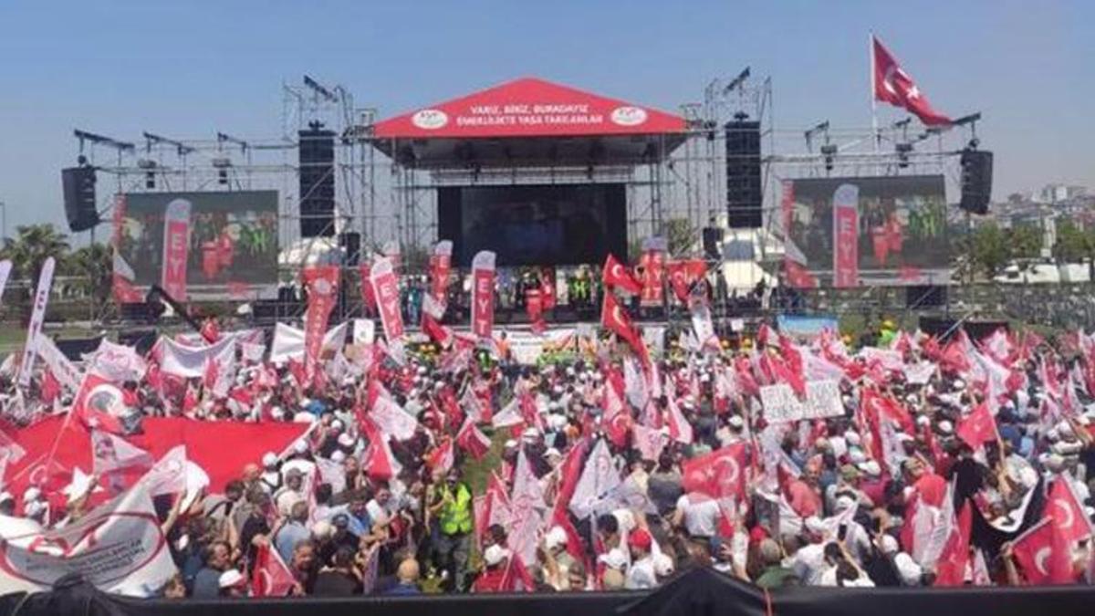 Emeklilikte yaşa takılanlar (EYT) ne zaman çıkacak? EYT şartları belli oldu mu? İşte EYT’de son durum!
