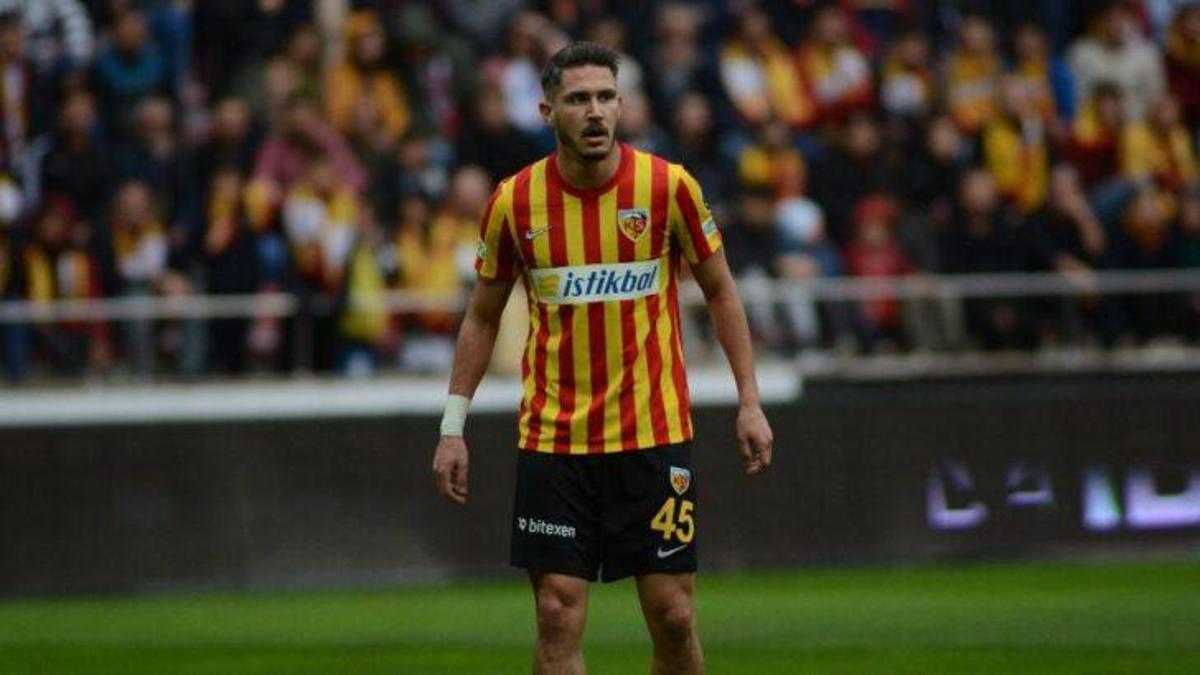 Kaan Ayhan dediler Mert Çetin çıktı! Süper Lig devi devreye girdi