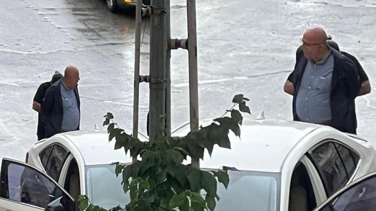 Tapu görevlisi rüşvet parasıyla suçüstü yakalandı