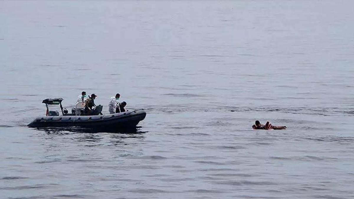Okyanusta mucize kurtuluş! Dört gün sürüklenip hayatta kaldılar