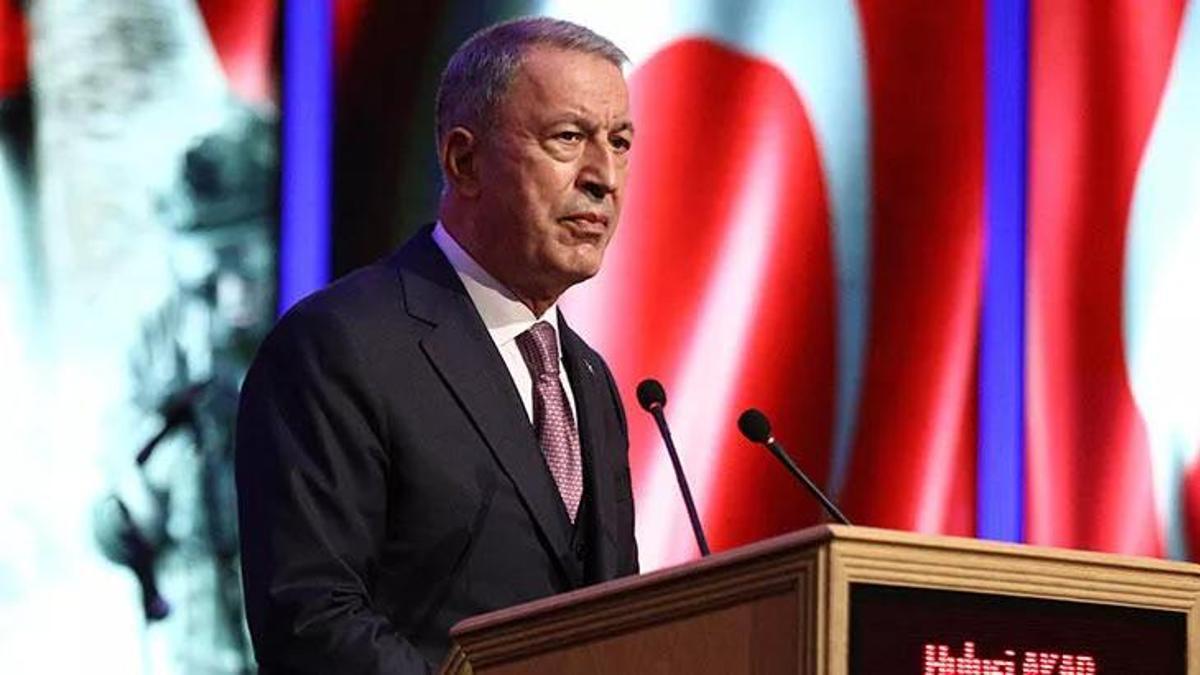 Bakan Akar Romanya Başbakanı Ciuca ile görüştü