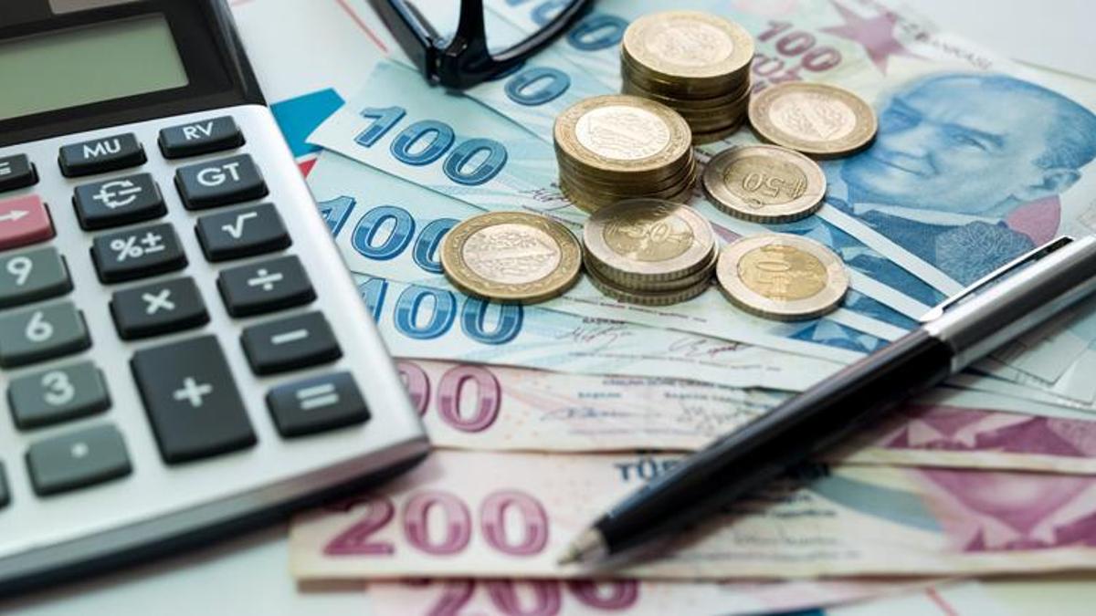 Asgari ücretliye ve emekliye zam hazırlığı! Tarih verildi