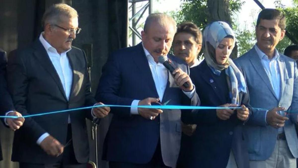 Beykoz'da TBMM Başkanı Şentop'un katılımıyla 15 Temmuz Şehitler Meydanı açıldı
