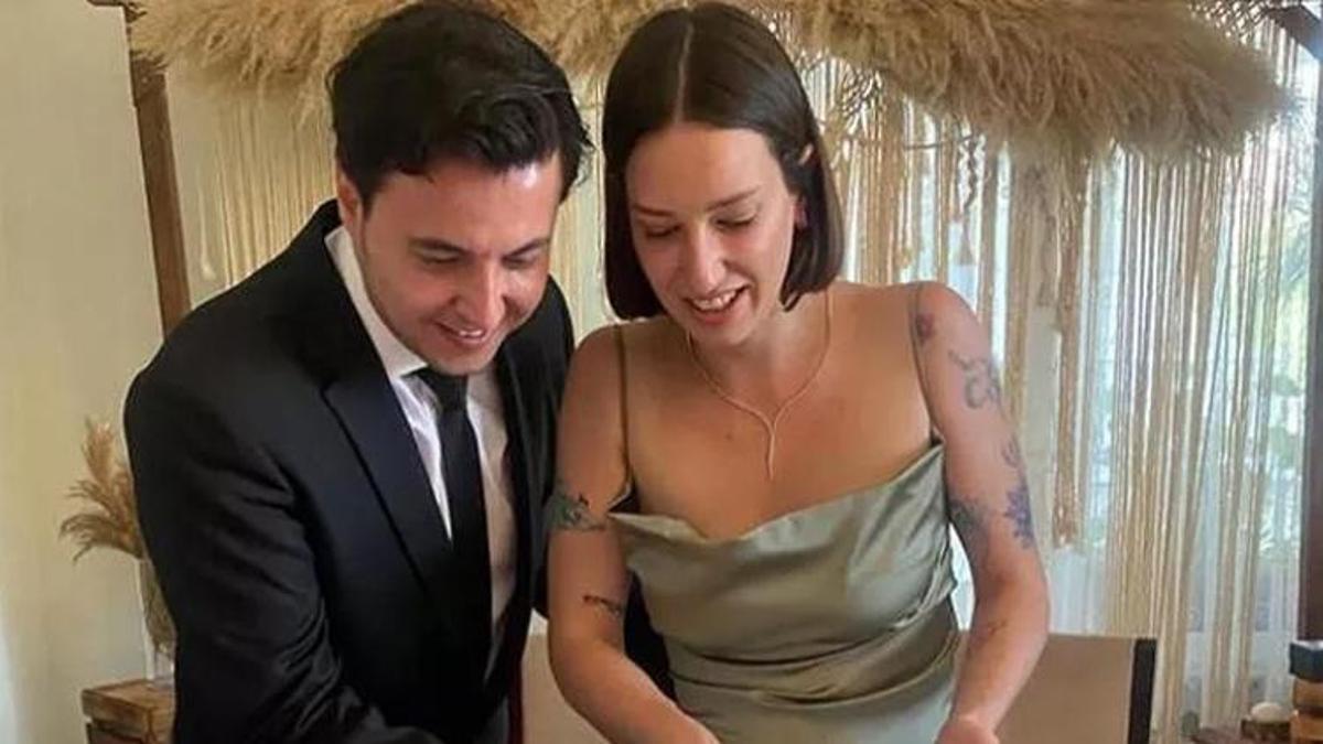 Güldür Güldür oyuncularından Burak Topaloğlu'nun mutlu günü!