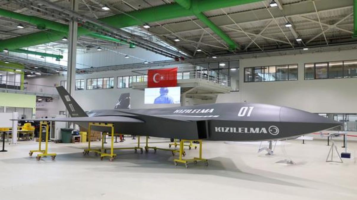 İnsansız Savaş Uçağı Kızılelma'yla ilgili heyecanlandıran gelişme! Selçuk Bayraktar paylaştı
