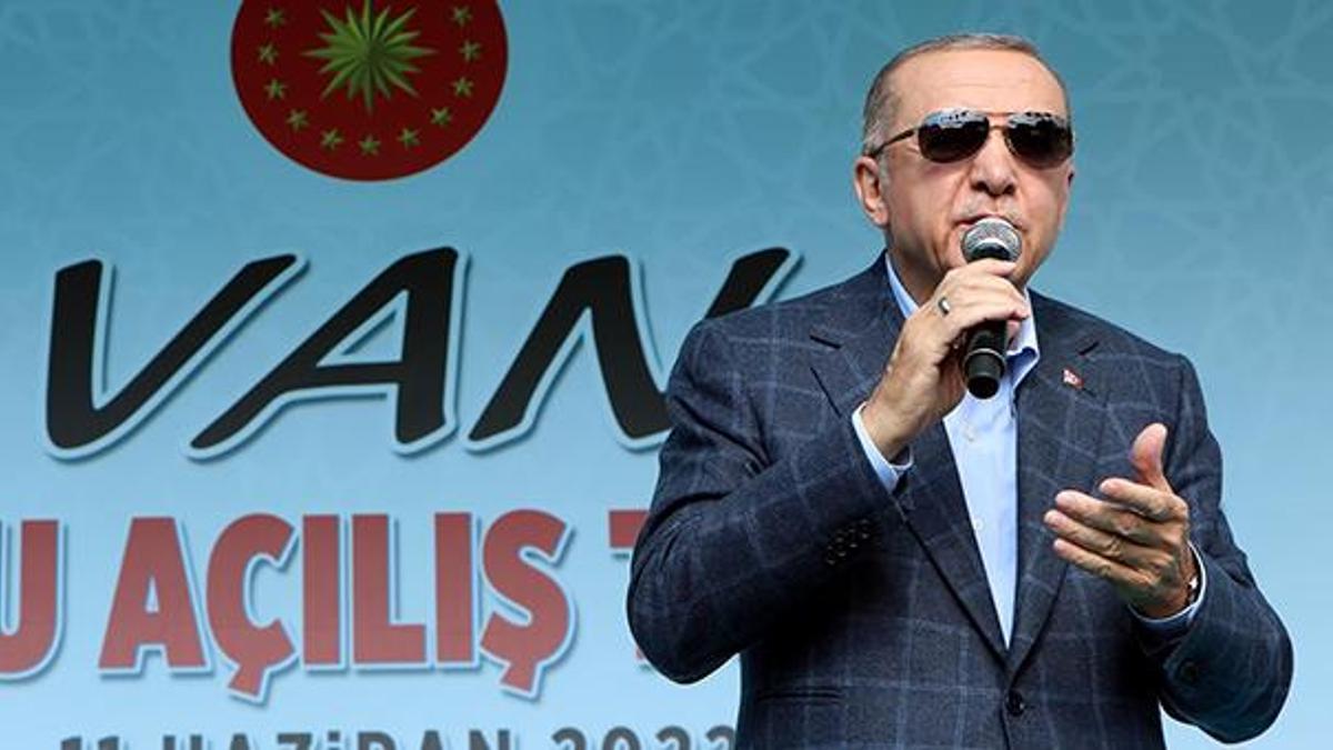 Cumhurbaşkanı Erdoğan Van'da müjdeleri peş peşe duyurdu