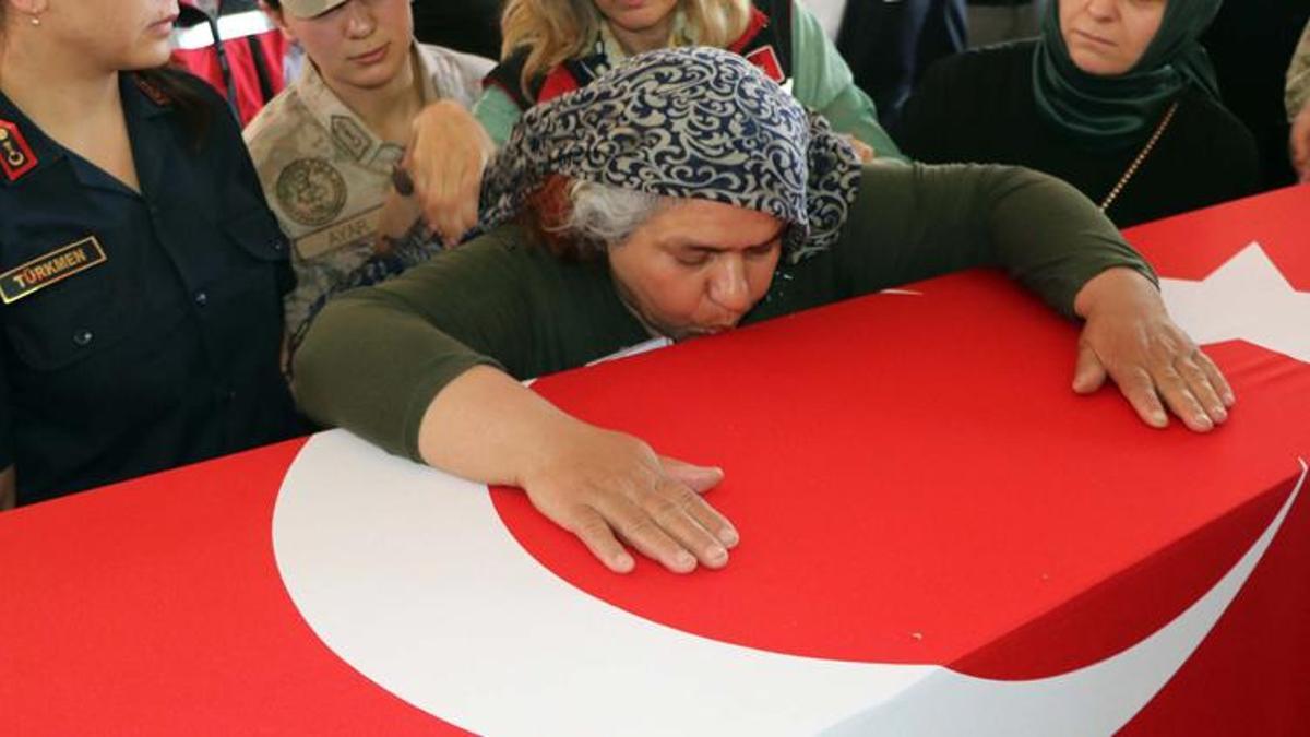 Şehit Uzman Onbaşı Çap, son yolculuğuna uğurlandı