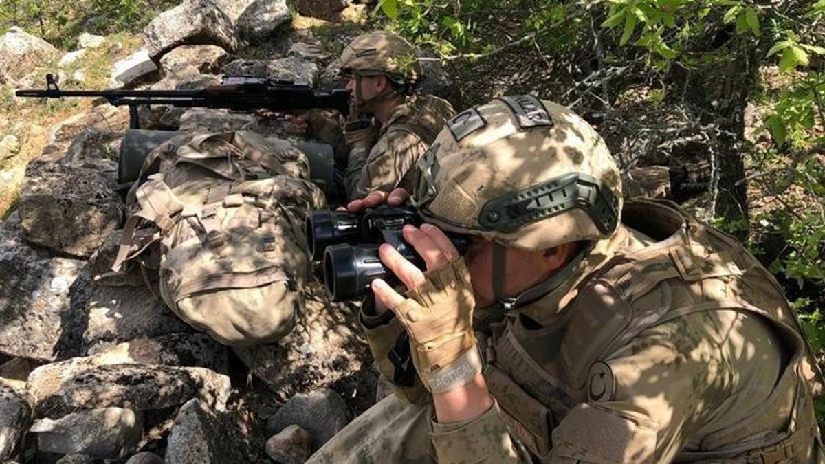 Eren Abluka-17 Şehit Jandarma Teğmen İsmail Can Akdeniz-2 Operasyonu başladı