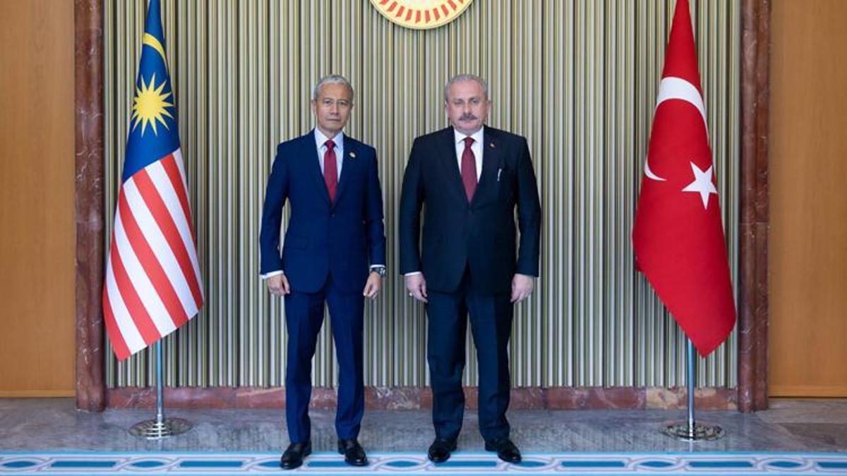 Şentop, Malezya Temsilciler Meclisi Başkanı ile görüştü