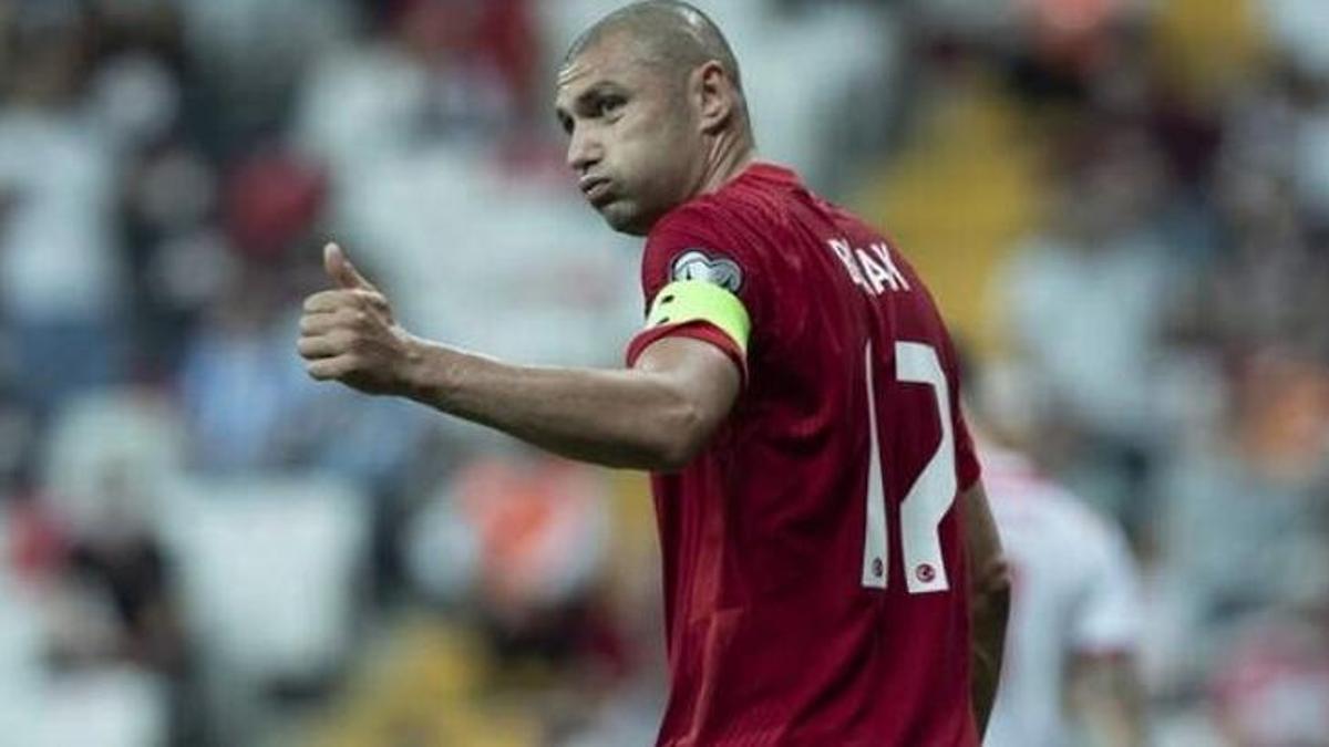 Galatasaray'dan gönderildi Burak Yılmaz'a talip oldu