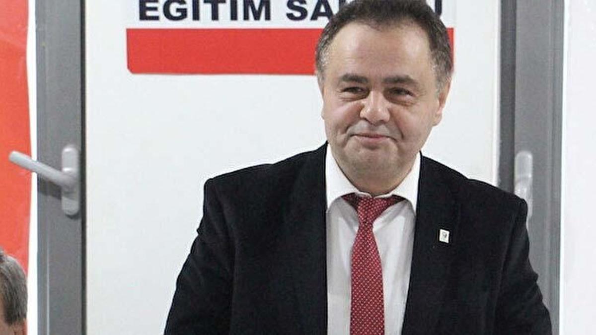 Bilecik Belediye Başkanı ne yaptı, CHP’den neden ihraç edildi? Semih Şahin kimdir, Bilecik Belediye Başkanı hangi partiden, Semih Şahin neden görevden alındı?