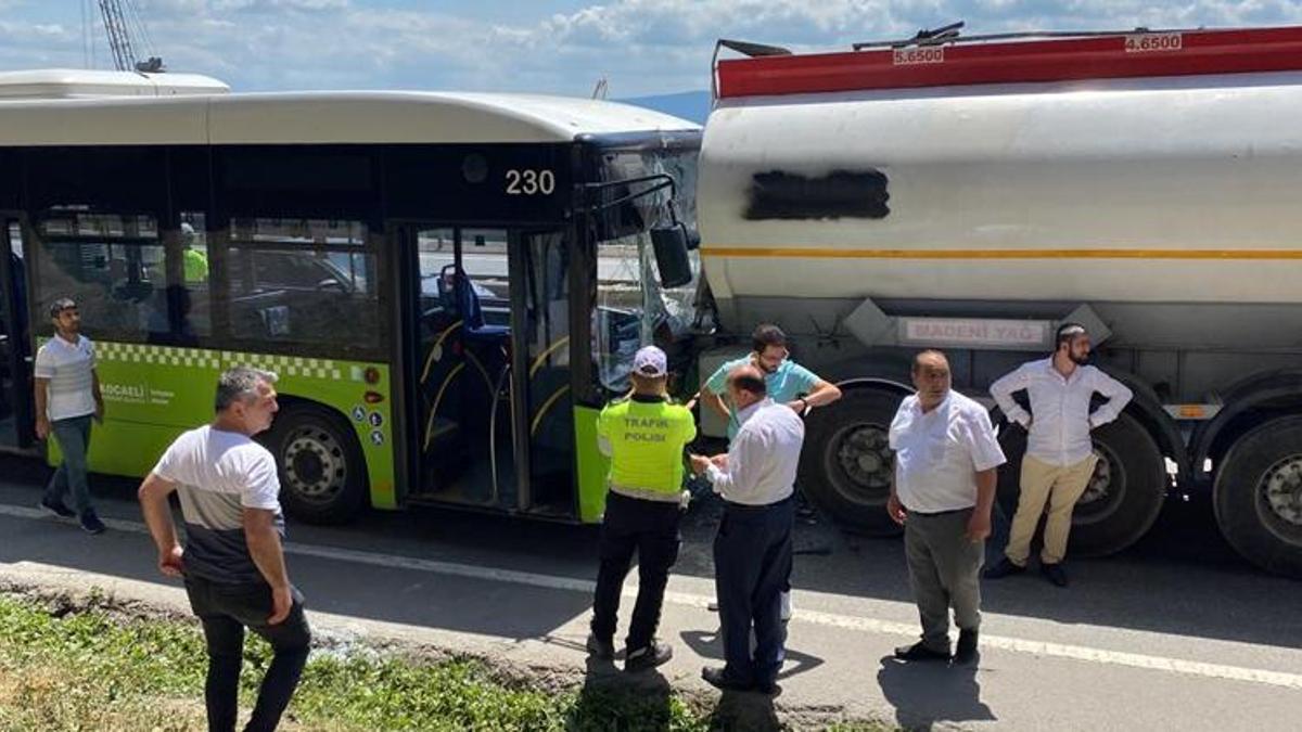 Halk otobüsü tankere çarptı! Facianın eşiğinden dönüldü! Çok sayıda yaralı var