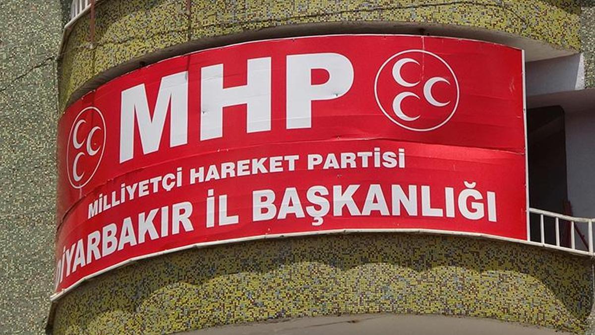 Semih Yalçın duyurdu! MHP'nin Diyarbakır İl Başkanlığı kapatıldı