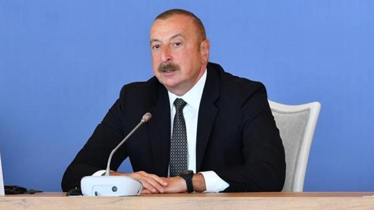 Aliyev Ermenistan'a resti çekti: Toprak bütünlüğünü sorgulayacağız