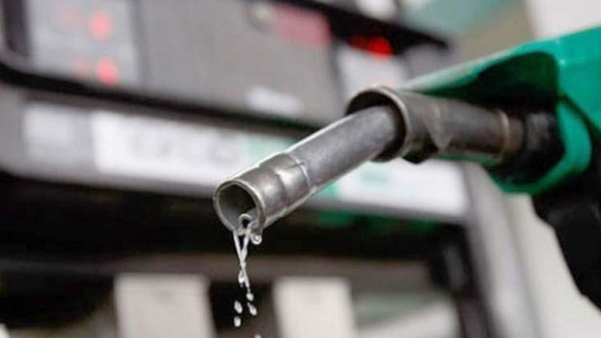 Akaryakıt fiyatlarında son dakika gelişmesi! Motorine indirim geldi