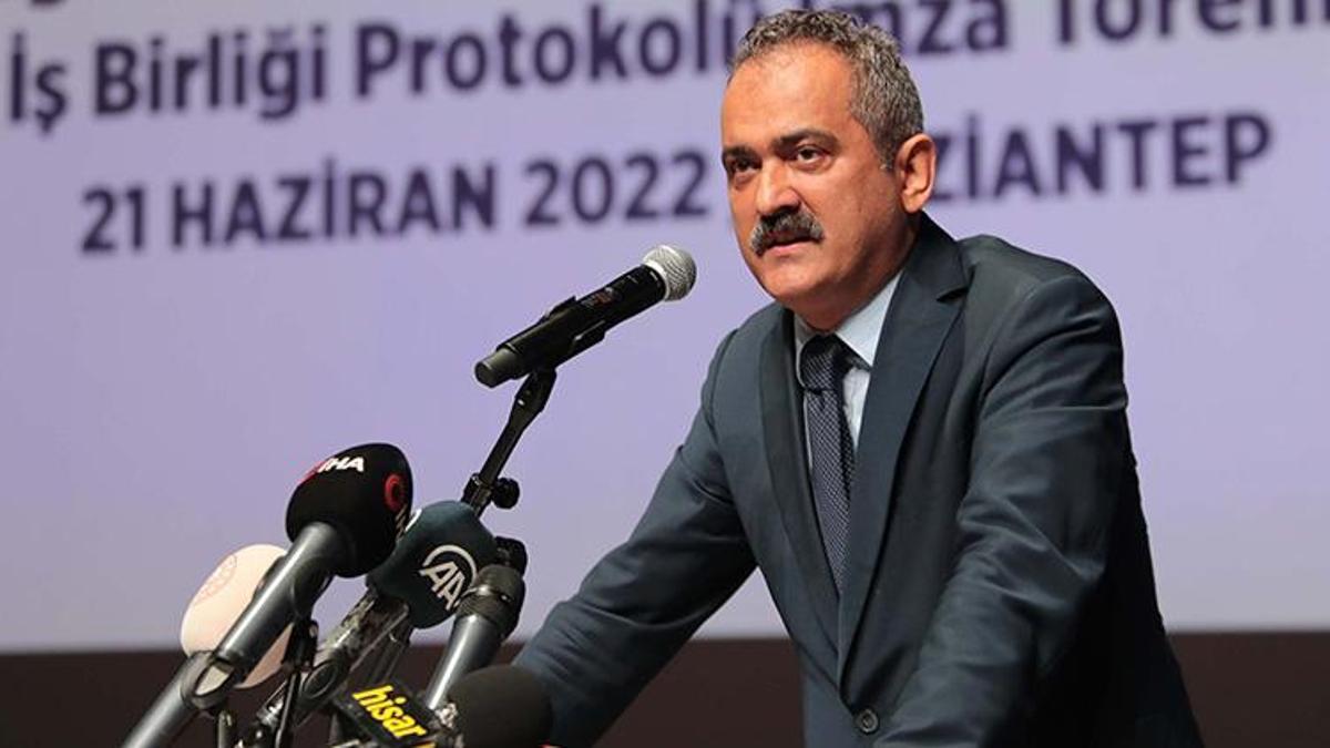 Bakan Özer: 1 milyon genci mesleki eğitim merkezleriyle buluşturacağız