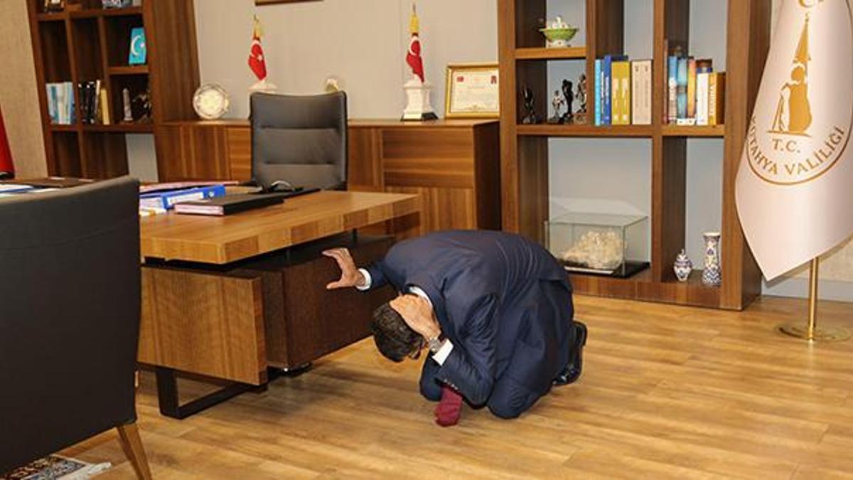 Kütahya'da deprem tatbikatı; 'çök- kapan- tutun'