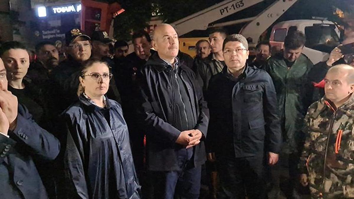 Cumhurbaşkanı Erdoğan'ın talimatıyla sel bölgesine giden Bakan Soylu'dan flaş açıklama