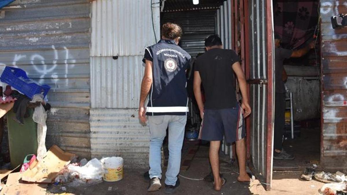 Düzensiz Göç ile mücadele için huzur uygulaması! 621 aranan şahıs tespit edildi
