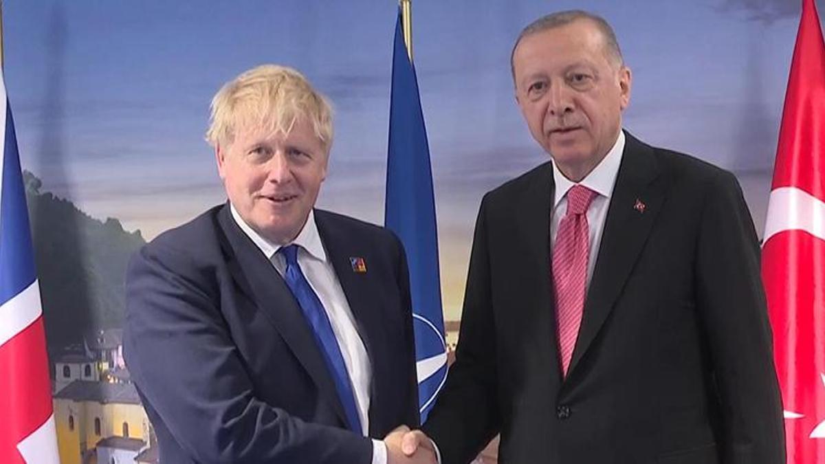 Cumhurbaşkanı Erdoğan, İngiltere Başbakanı Johnson ile görüştü
