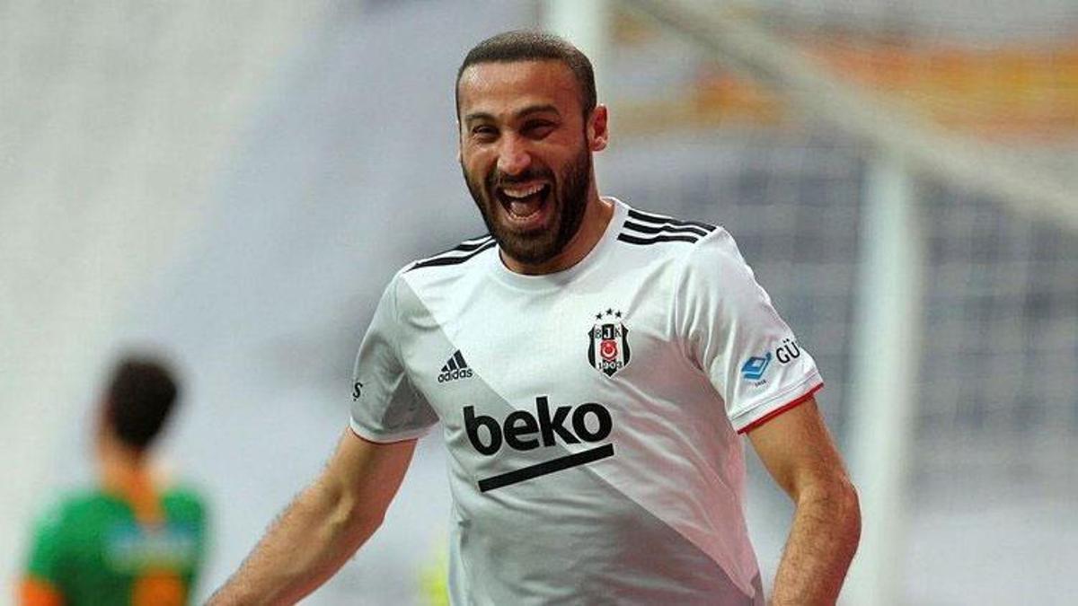 Son dakika! Cenk Tosun yeniden Beşiktaş'ta