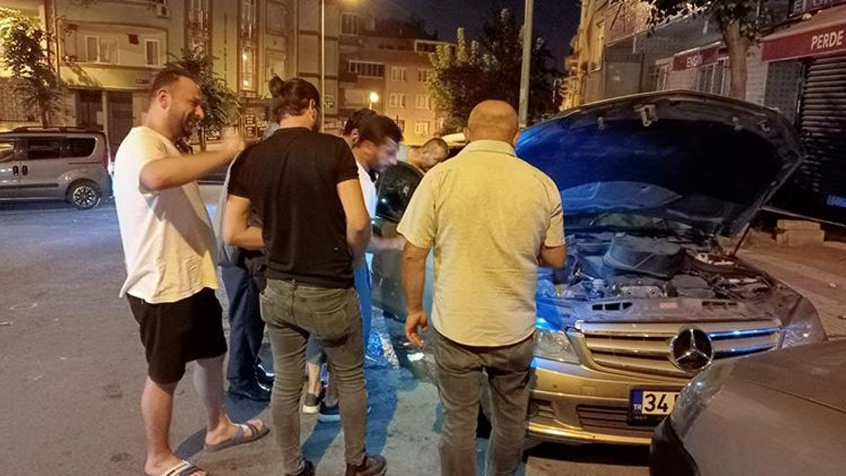 Lüks araçlarla gelip husumetlilerine kurşun yağdırdılar