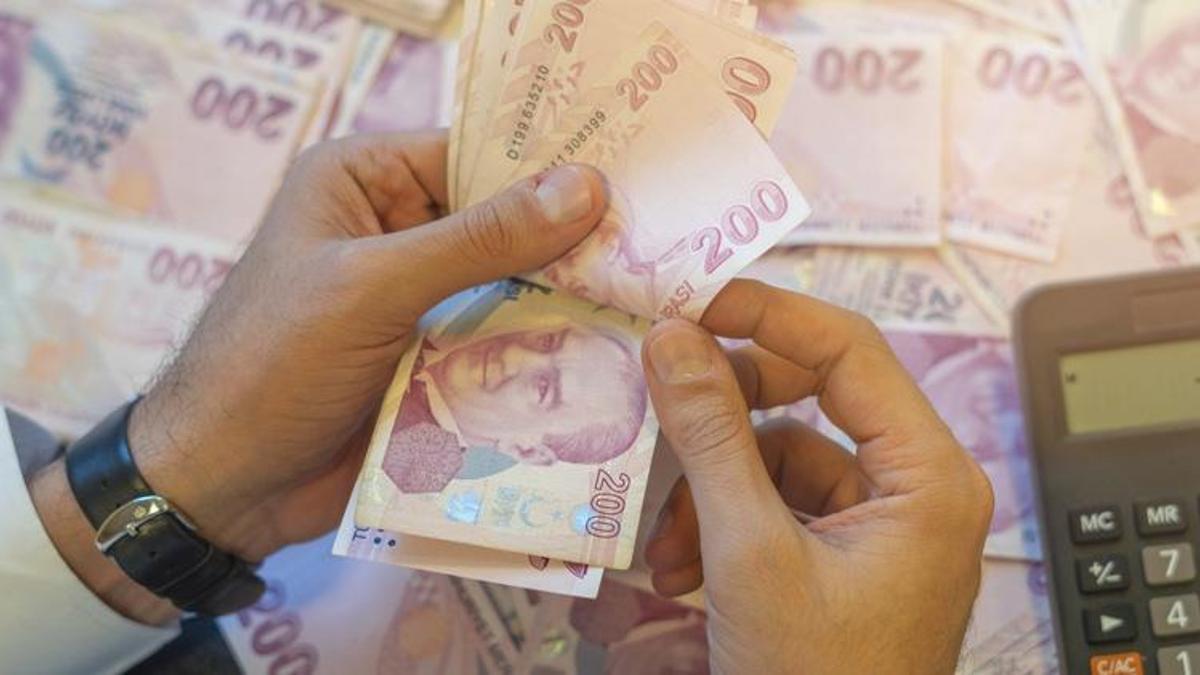 Ücretsiz izinlerle ilgili son dakika gelişmesi! Hesaba yansıyacak Milyonlarca çalışanı ilgilendiriyor!