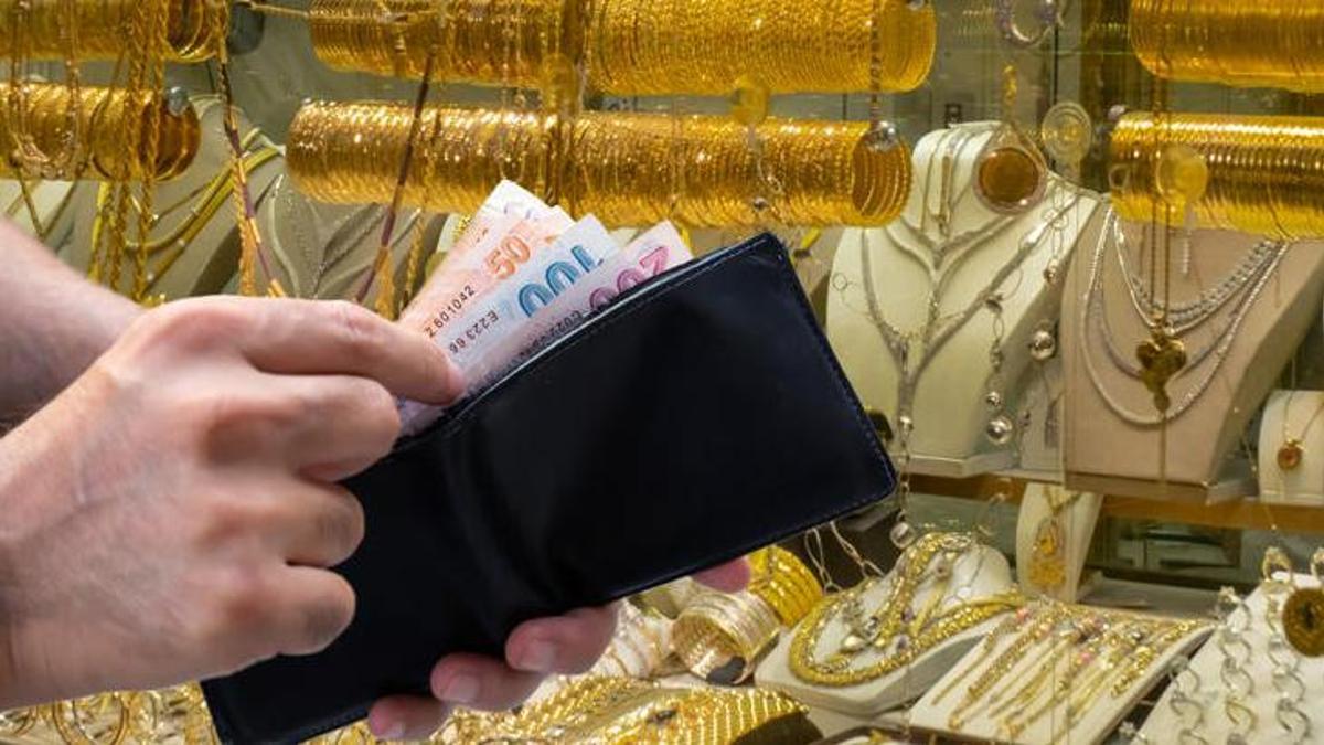Altın fiyatları ile ilgili son dakika gelişmesi! Piyasayı resesyon endişesi sardı, yatırımcılar ayı piyasasına giriş işareti olarak gördü, gram altın, çeyrek altın, yarım altın, tam altın...