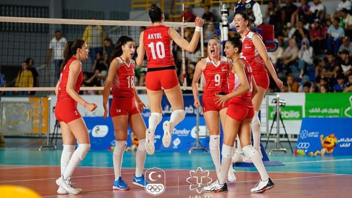 Filenin Sultanları, Akdeniz Oyunları'nı gümüş madalyayla tamamladı!