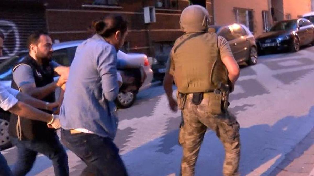 İstanbul'da operasyonda hareketli anlar; kaçan şüpheli takip sonucu yakalandı
