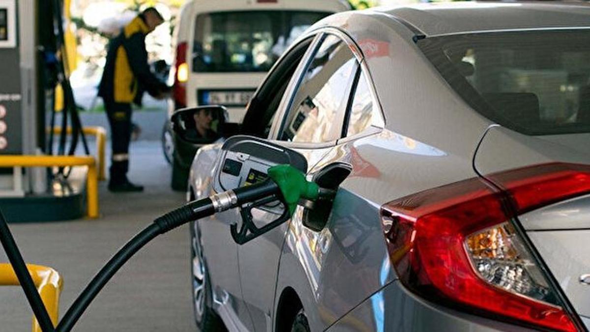 Brent petrol kritik sınırın altına geriledi! Akaryakıta indirim yolu göründü