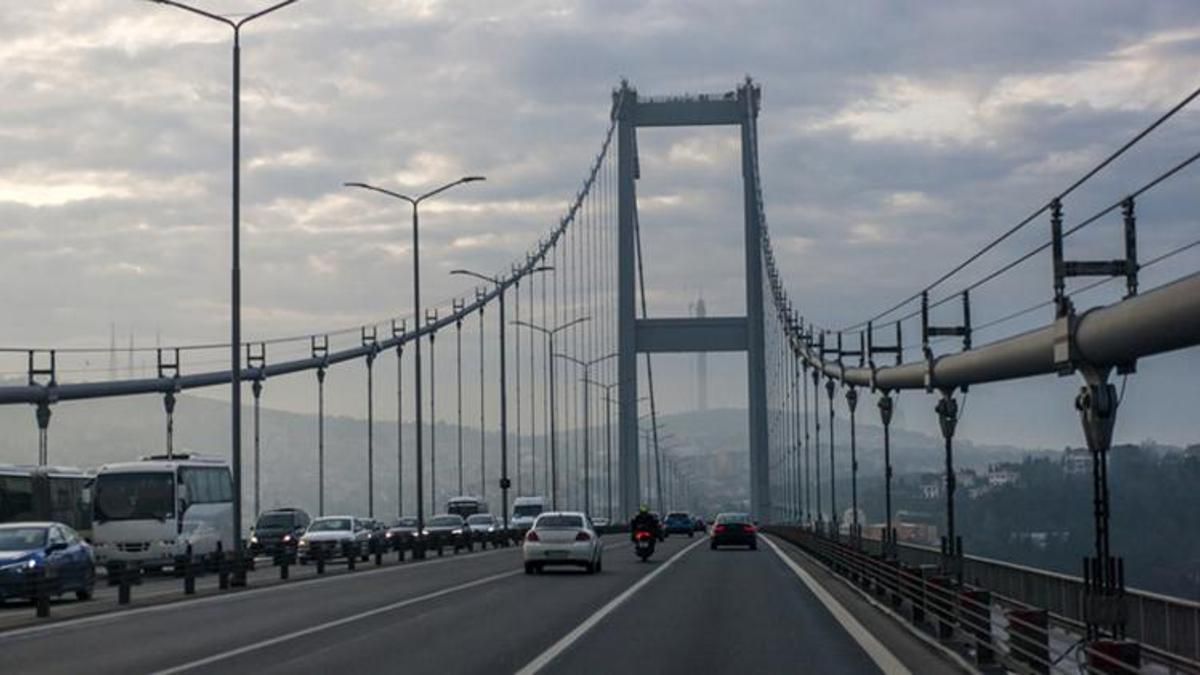 Otoyol ücretsiz geçiş ne zaman başlıyor? Otobanlar ne zaman ücretsiz? Bayramda hangi yollar ücretsiz?