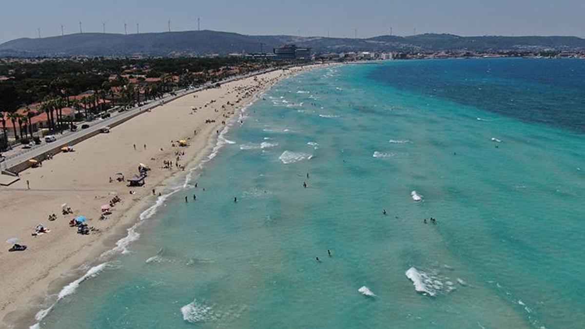 Çeşme’ye tatilci akını başladı! Otellerin doluluk oranları yüzde 85’i buldu