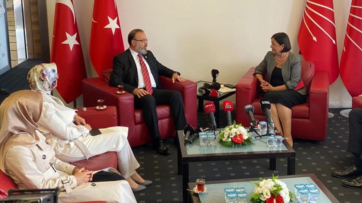 CHP ve AK Parti'nin bayramlaşmasında 'EYT' tartışması
