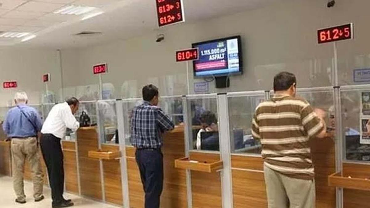 12 Temmuz bankalar açık mı, bugün bankalar çalışıyor mu? Bankalar ne zaman açılacak, kaç gün tatil 2022, EFT - havale yapılabiliyor mu?
