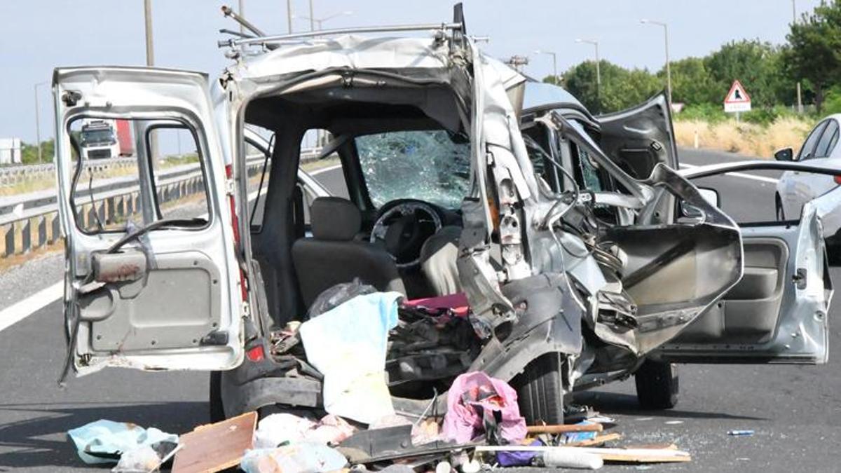 Tekirdağ’da feci kaza! Aynı aileden 3 kişi öldü, 5 kişi de yaralandı