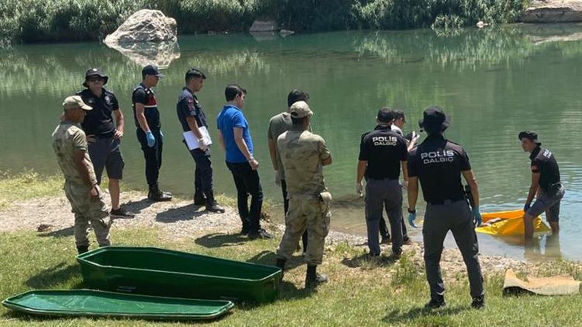 Göksu Çayı'na giren iki kardeşten biri öldü, diğeri kurtarıldı