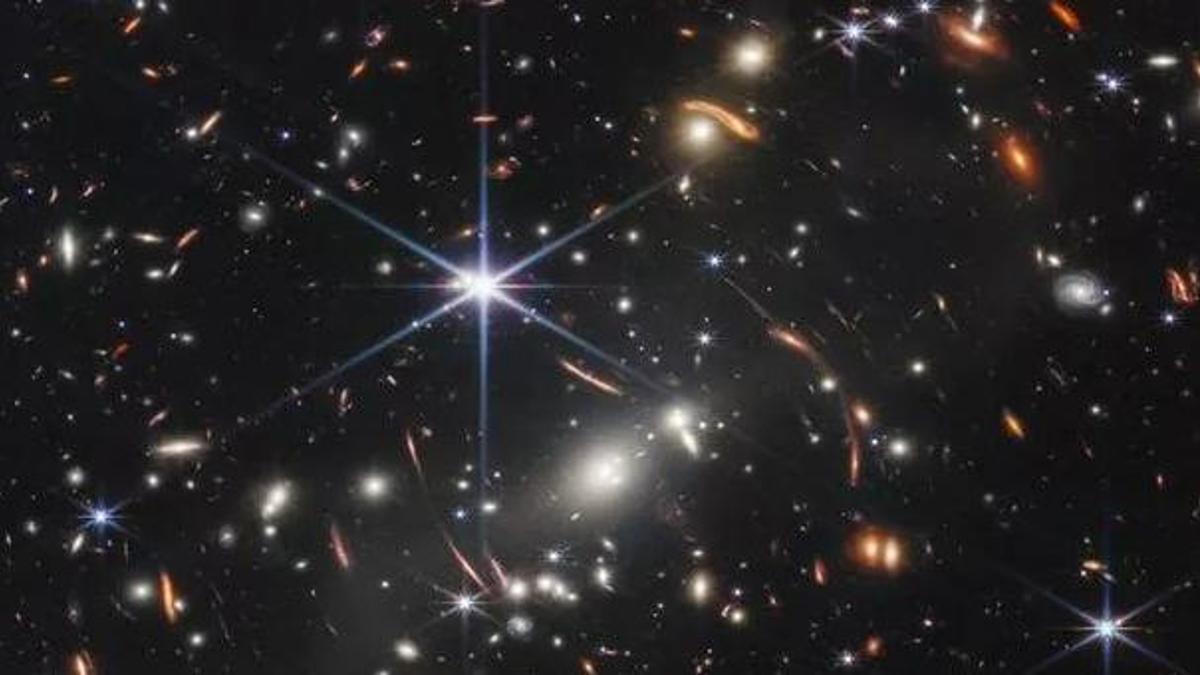 Tarihi fotoğraf! NASA duyurdu, İşte James Webb ile çekilen görüntü...