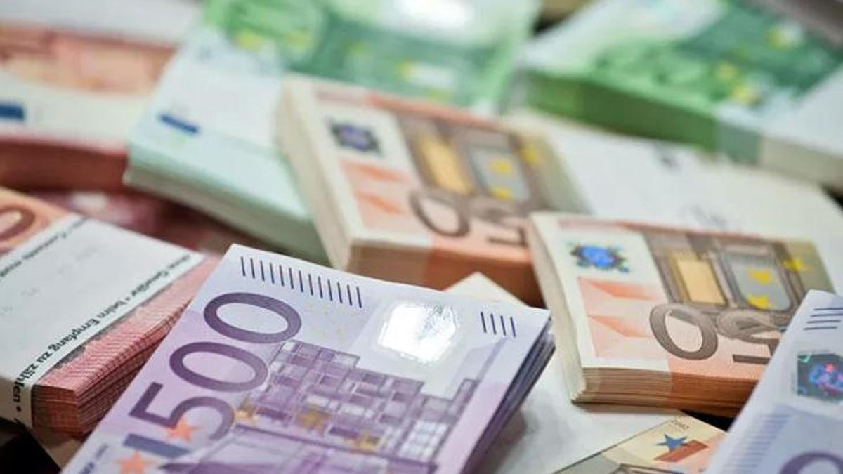 AB, 13,8 milyar euroluk Rus varlığını dondurdu