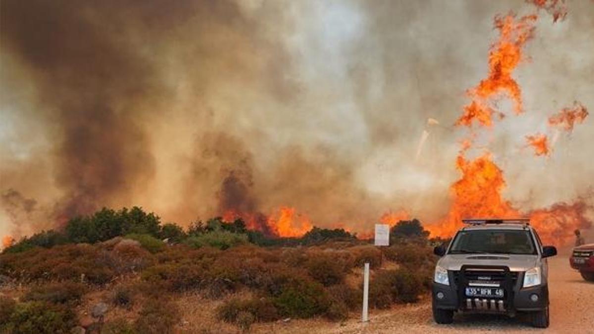 Çeşme yangınıyla ilgili 7 kişi gözaltına alındı