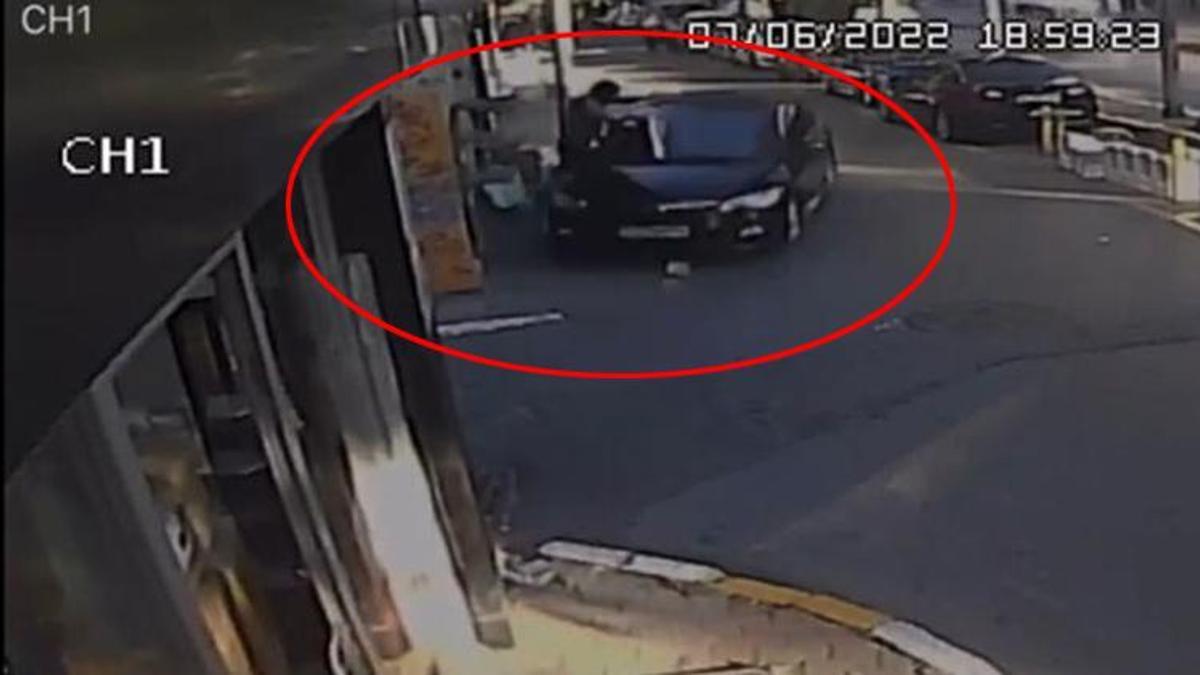 Önce ezmeye çalıştı sonra otomobille iş yerine daldı