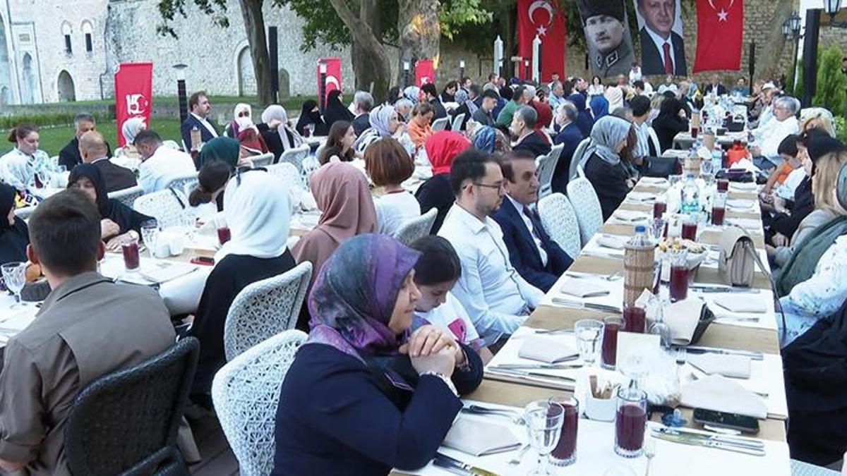 15 Temmuz şehit aileleri ve gazileri bir araya geldi