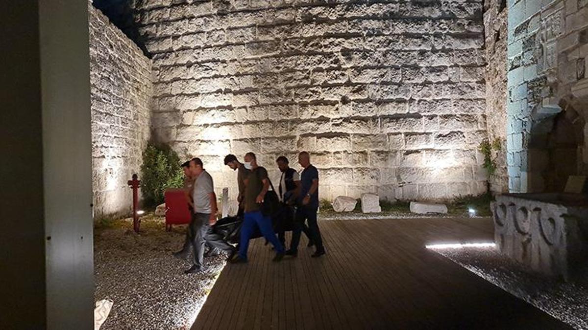 Bodrum Kalesi’nde şok ölüm! Kendini kale surlarından aşağı attı