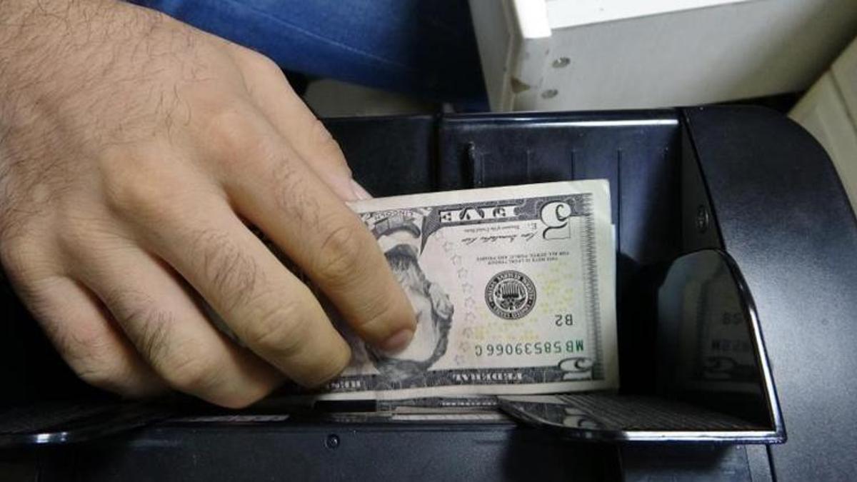 Yanlış hesap yaptı, bin 680 dolar fazla para verdi