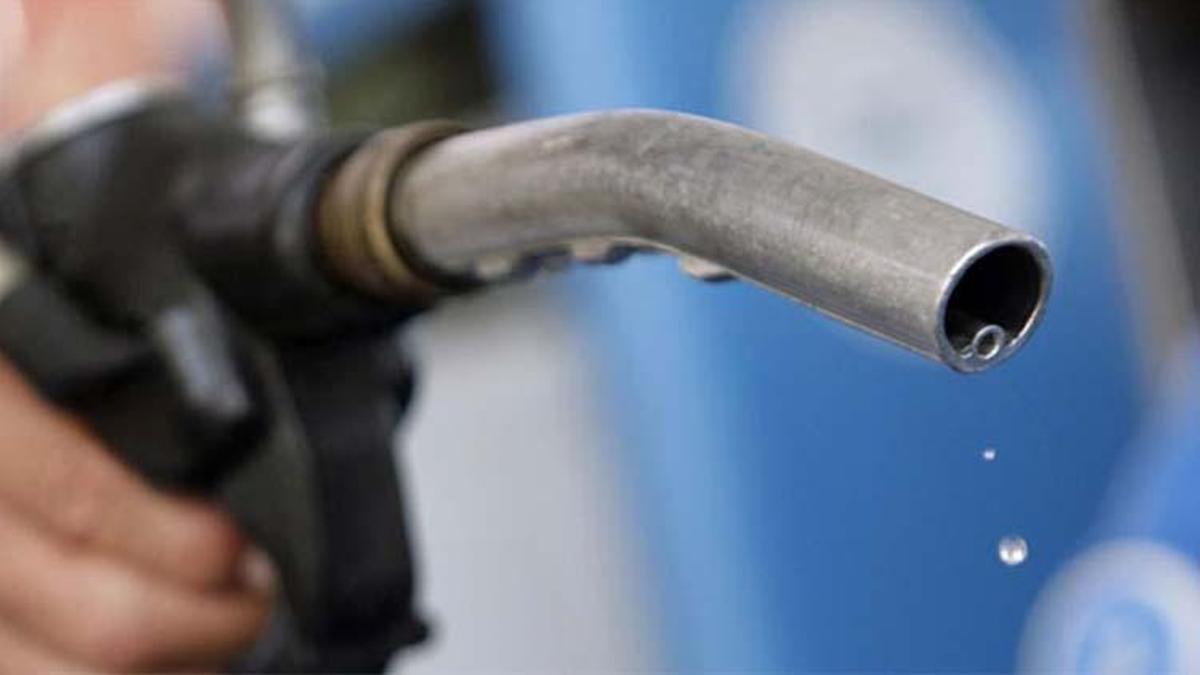 Benzine indirim var mı, motorine indirim geldi mi? Güncel akaryakıt fiyatları