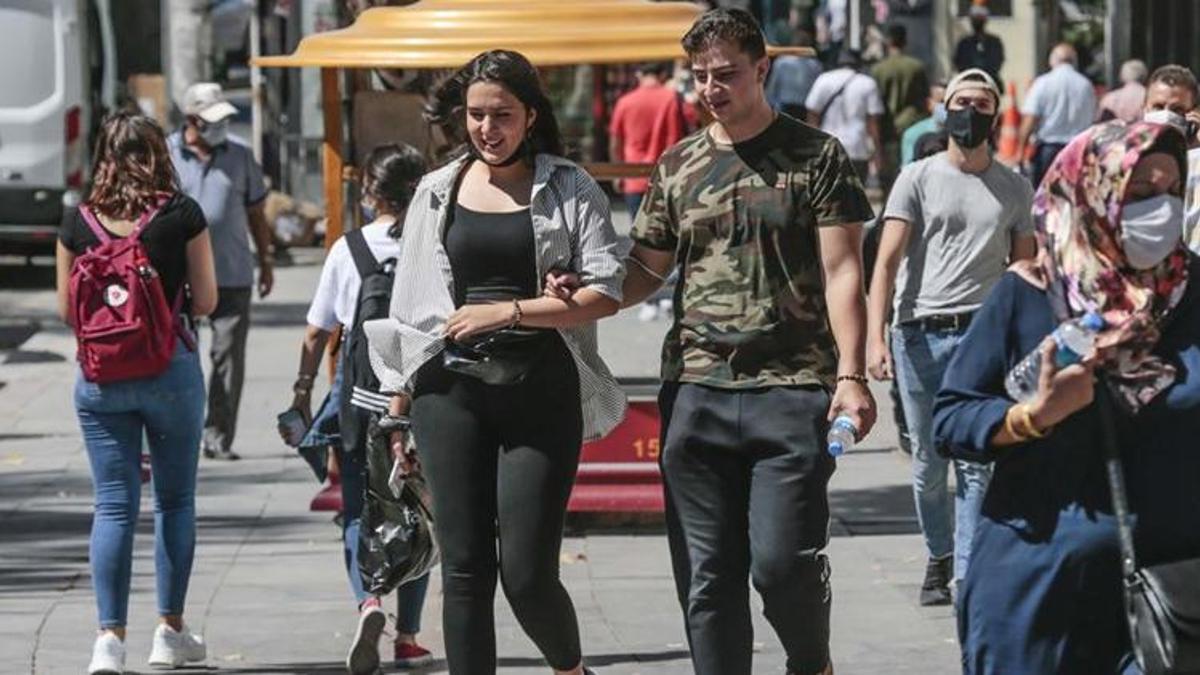 Koronavirüs ile ilgili korkutan açıklama! Yeni dalga