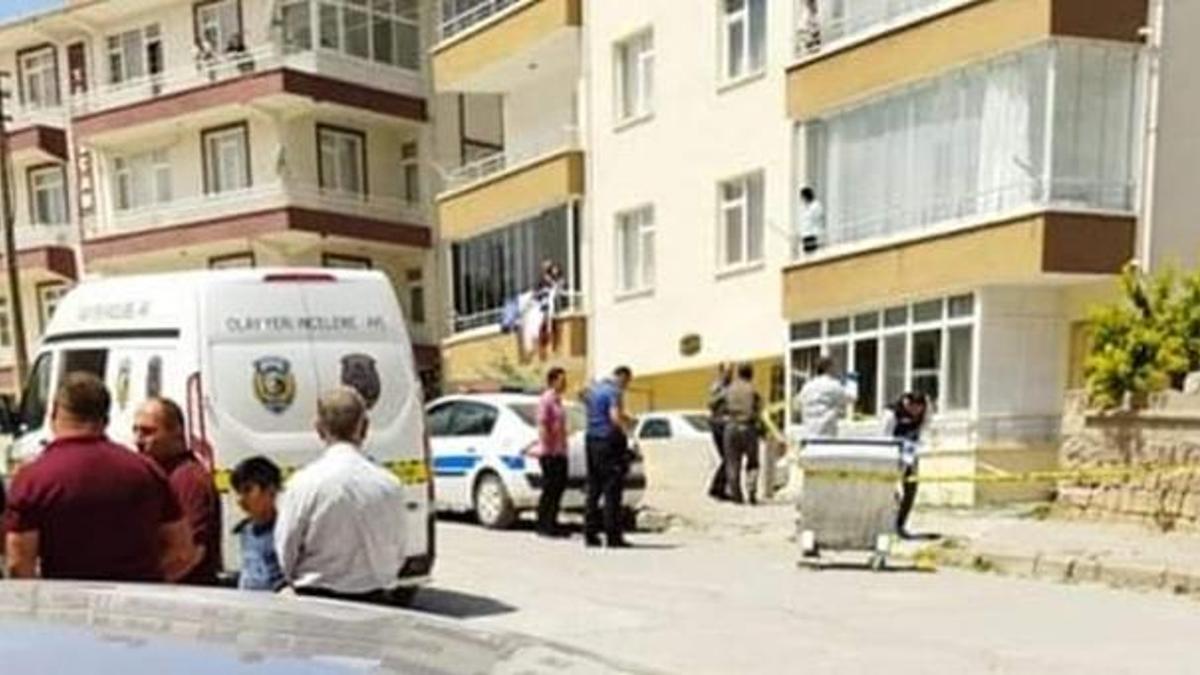 'Dedikodu' sonu oldu! Ablasına acımadan kurşun yağdırdı