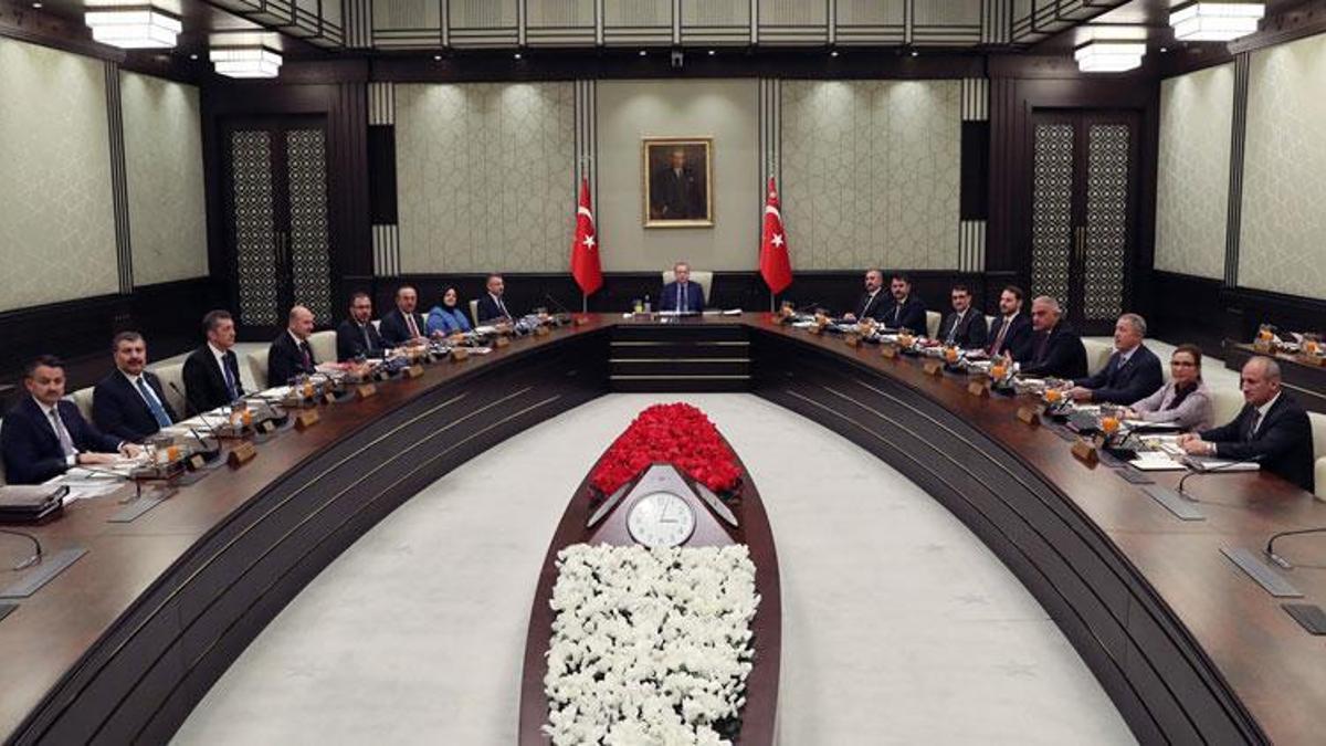 KYK borçları, terörle mücadele... Milyonların gmözü kabine toplantısında!